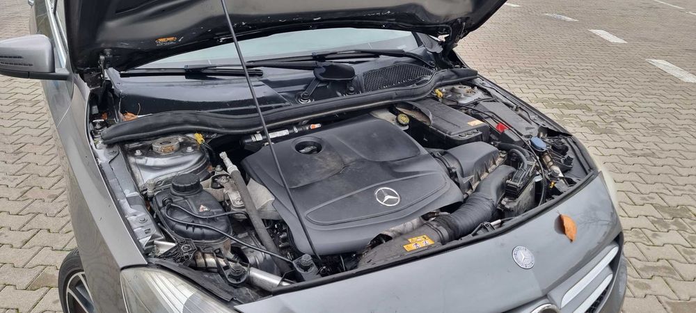 Mercedes A180 manual w bdb stanie