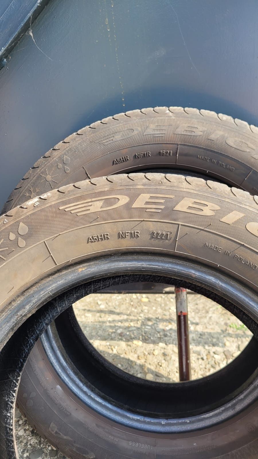 Sprzedam 2 opony Dębica Navigator 3 175/70 R14 DOT..21
