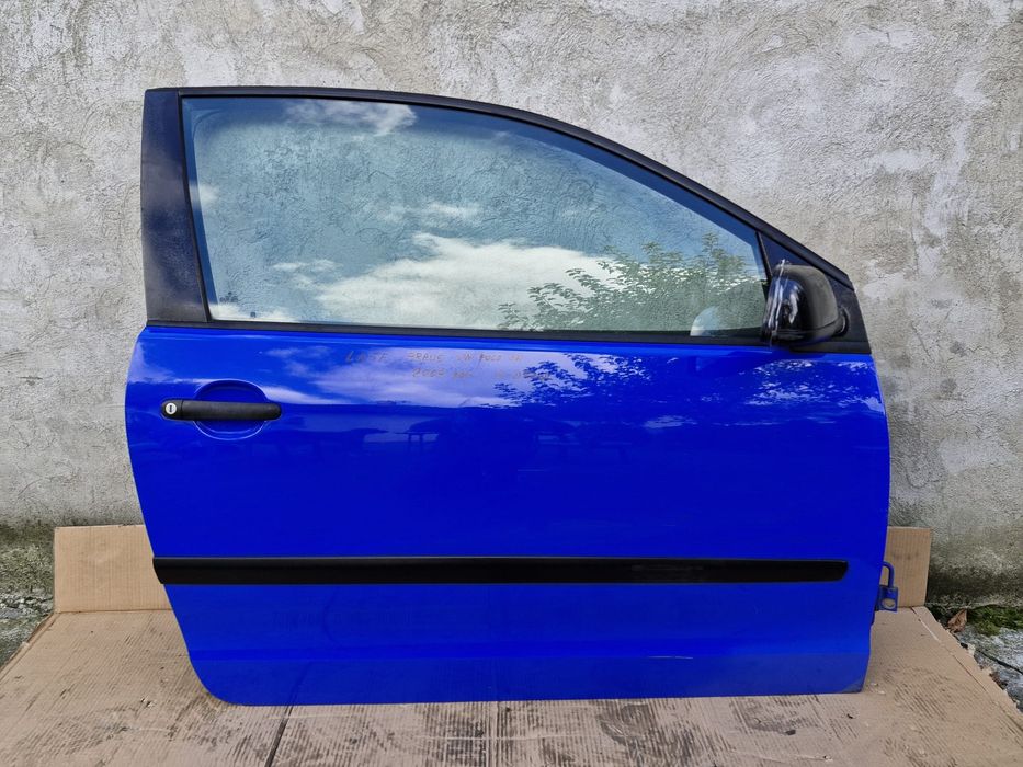 Drzwi Prawe Przednie Prawy Przód Volkswagen Polo IV 4 Nr Lakieru LA5F