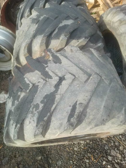 Opony rolnicze 31x15.50-15 Mitas miniładowarka Weidemann Wacker