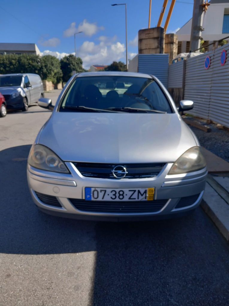 Vendo  opel corsa  1300 cdti