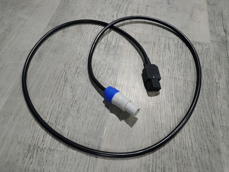 Kabel podaj dalej powercom c13