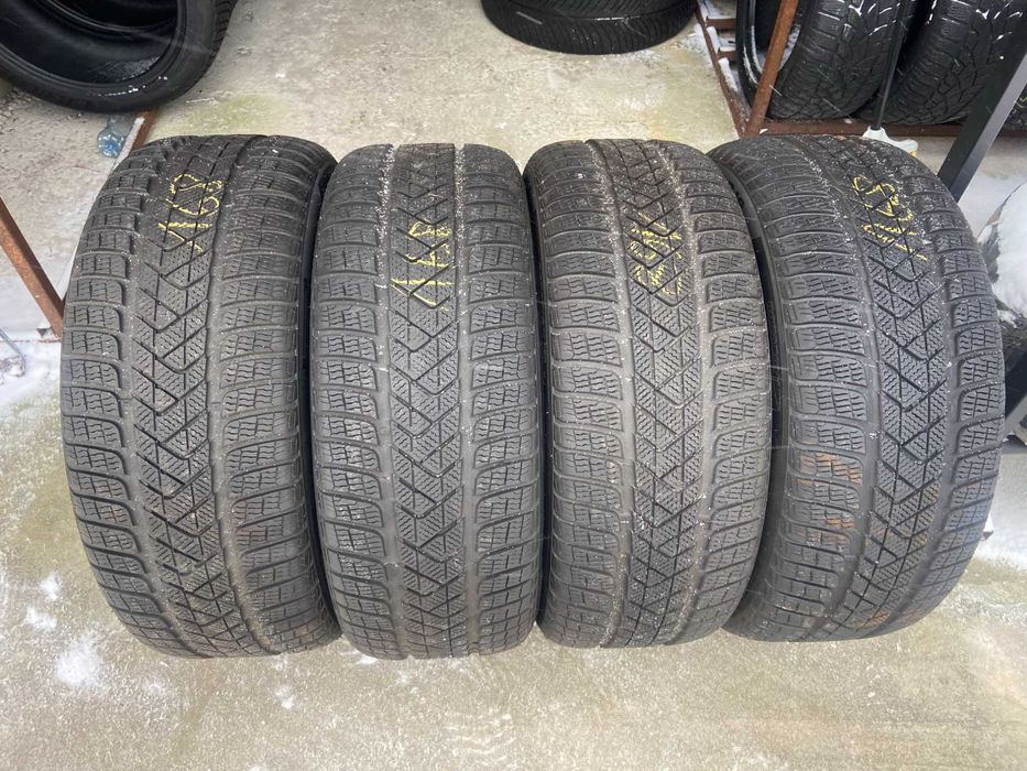 245/45R19 Pirelli SottoZero 3 Run Flat 7mm DOT2017 BMW 7