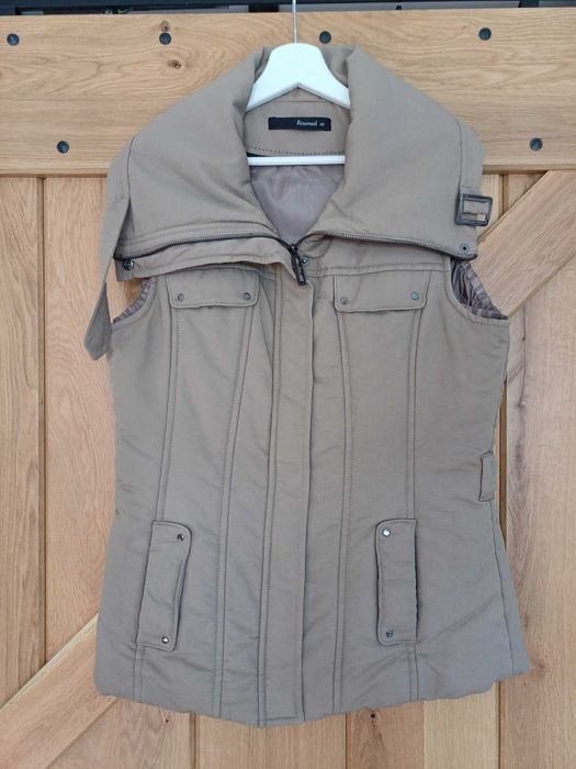 Kamizelka, bezrękawnik damski Reserved, rozm.40, beżowy