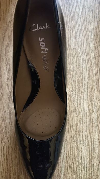 Туфлі Clarks  лодочки 39,5 розмір