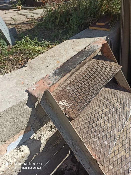 Лестница металическая