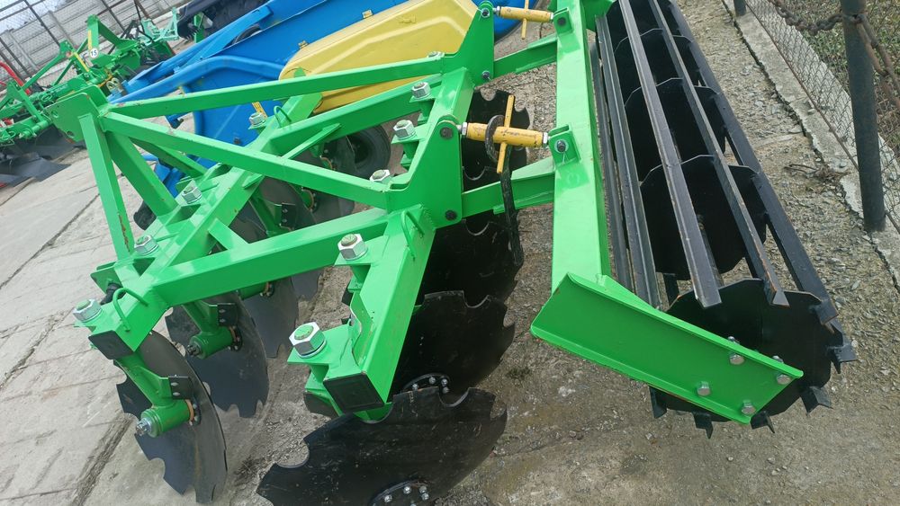 Дискові плуги (борони) дископлуг використовують  для обробітку грунту.