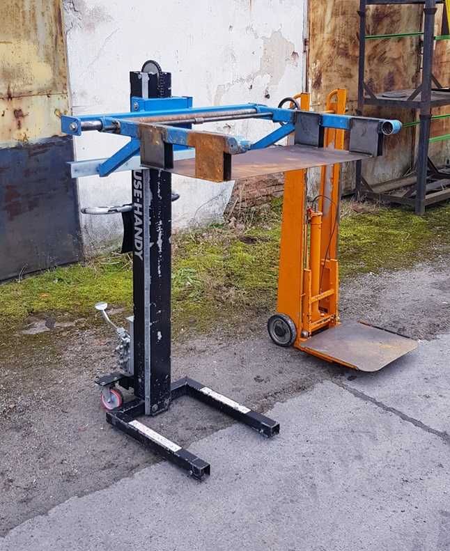 Podnośnik montażowy do materiałów hydrauliczny z platformą towarowy