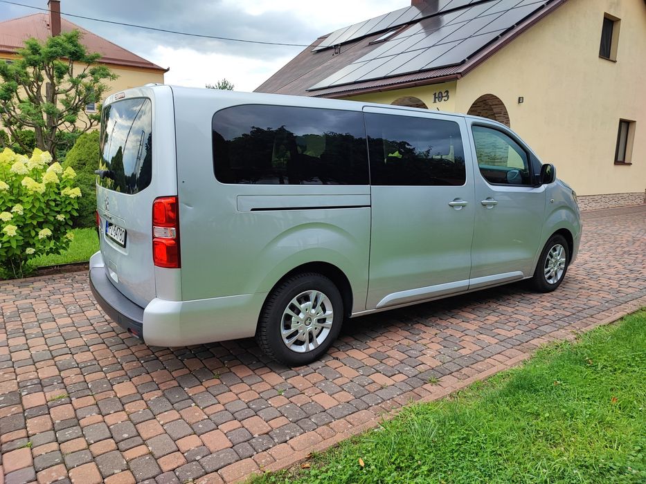 Peugeot Expert Traveller 9 osobowy