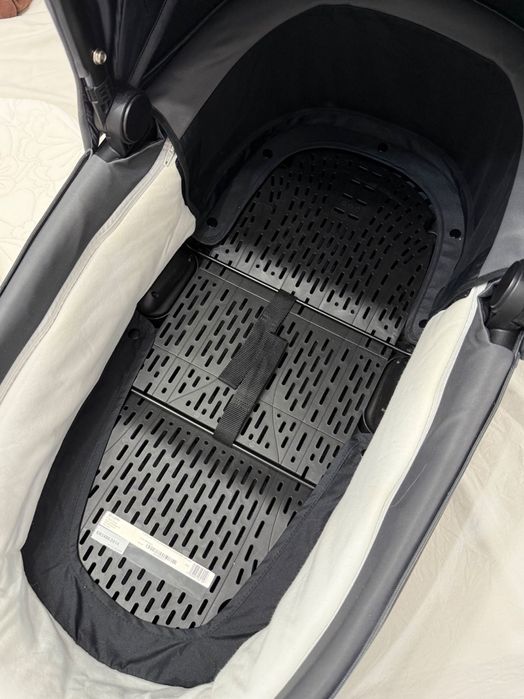 Gondola Cybex Priam Simply Flowers Grey 4,0