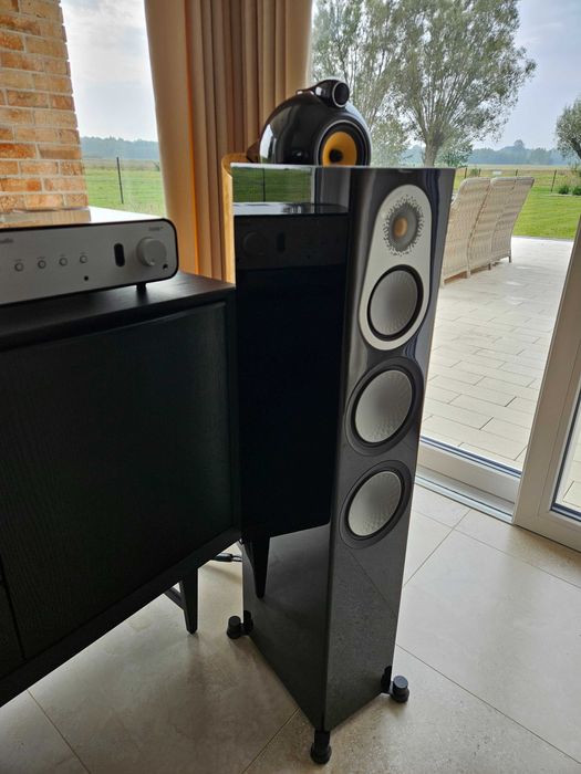 Kolumny Monitor Audio Silver 300 czarny lakier