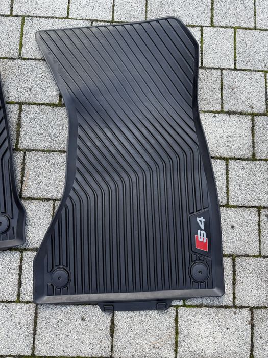 Dywaniki Lato/Zima Audi A4 b9 praktycznie nowe