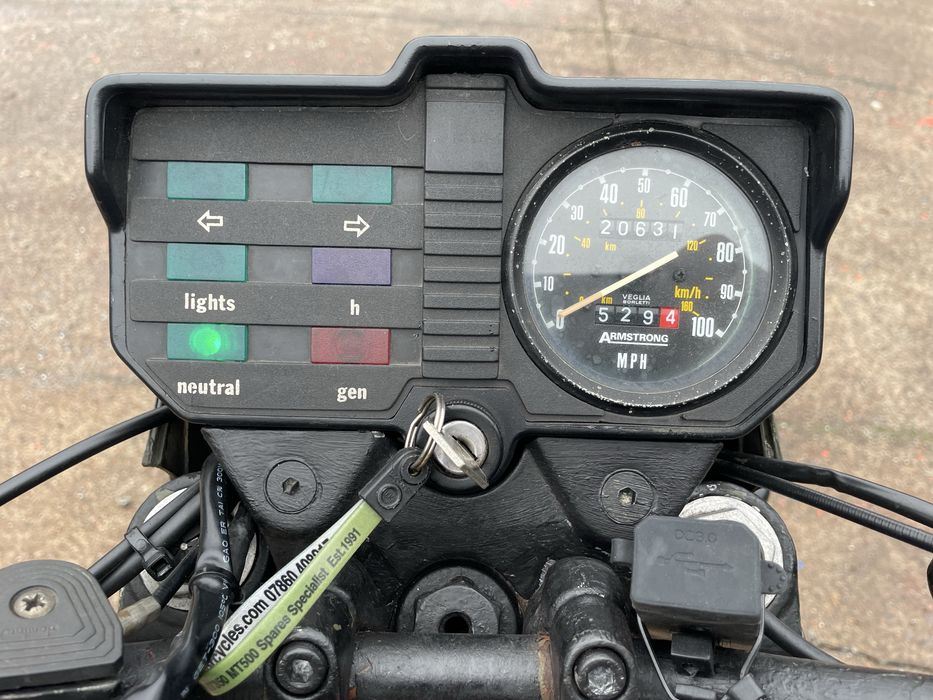 Armstrong MT 500 z 1984 roku