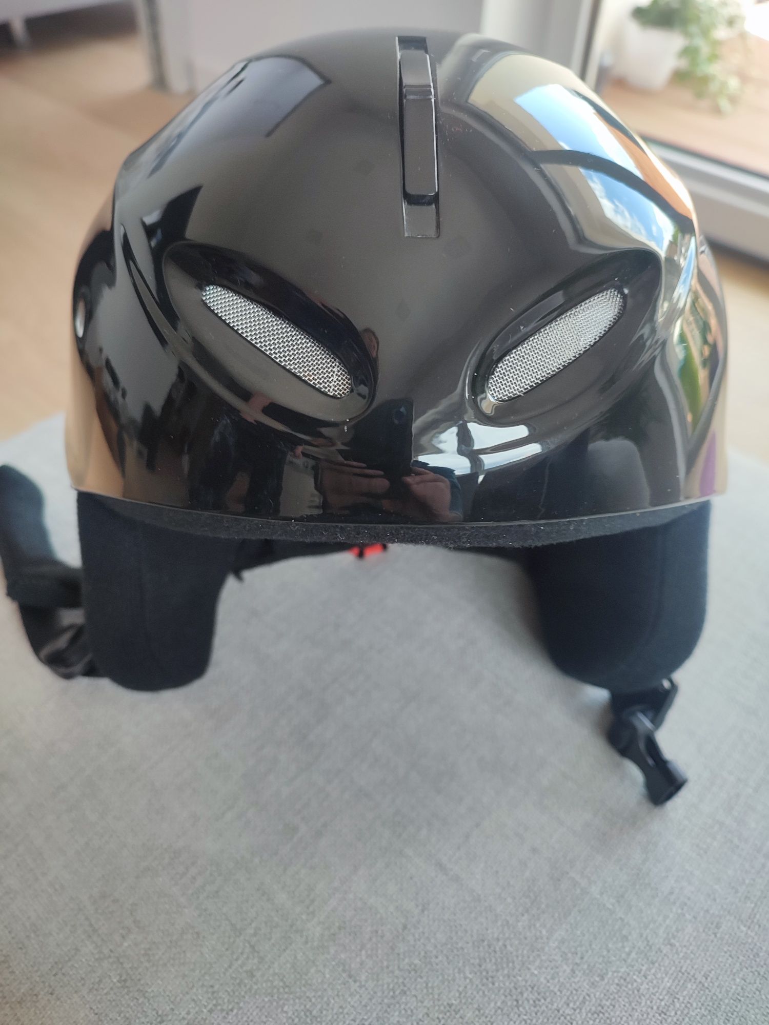 Kask do sportów zimowych  4f 59-60 cm L