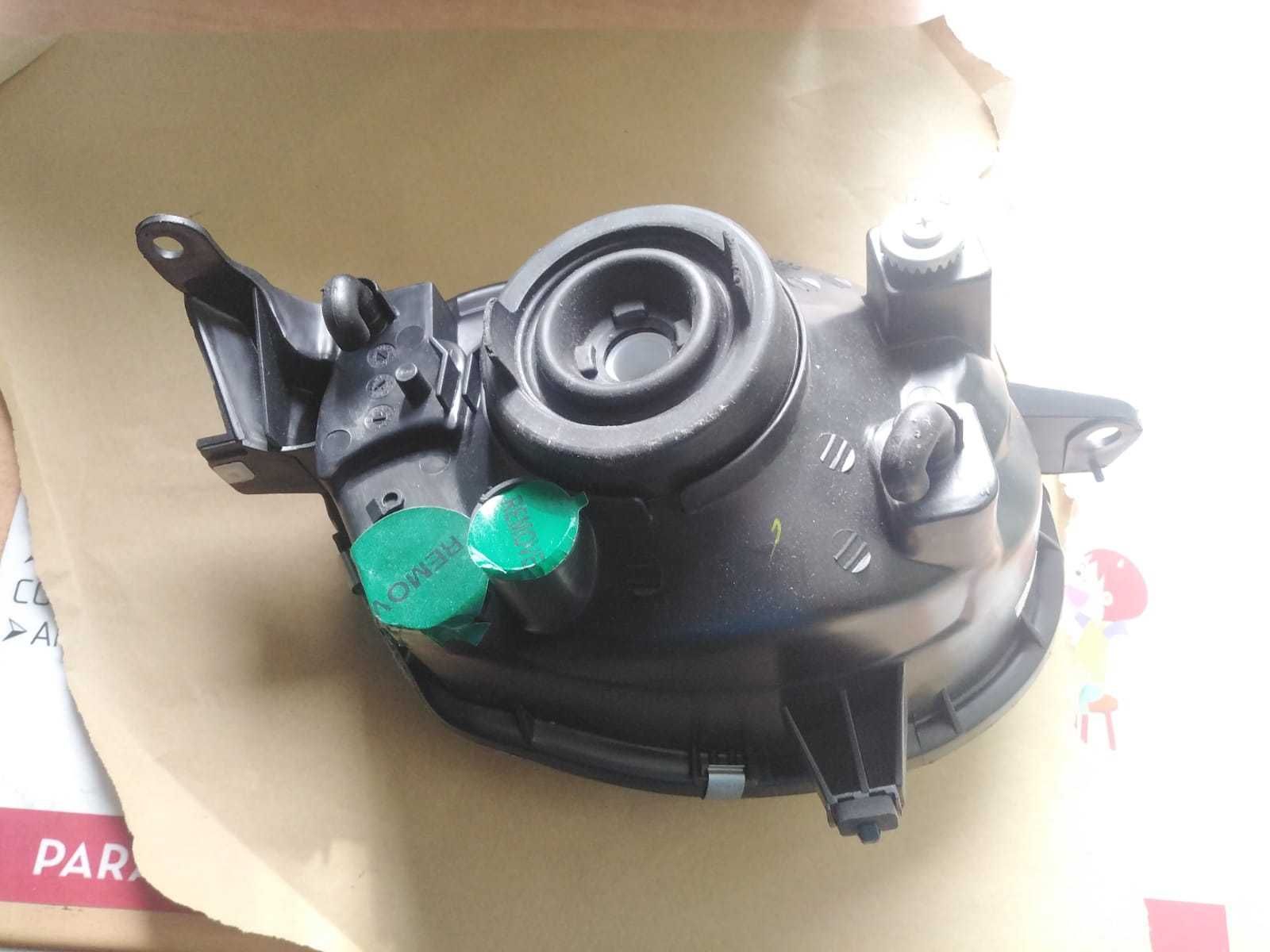 Farol Esquerdo Toyota Corolla de 2002 Novo