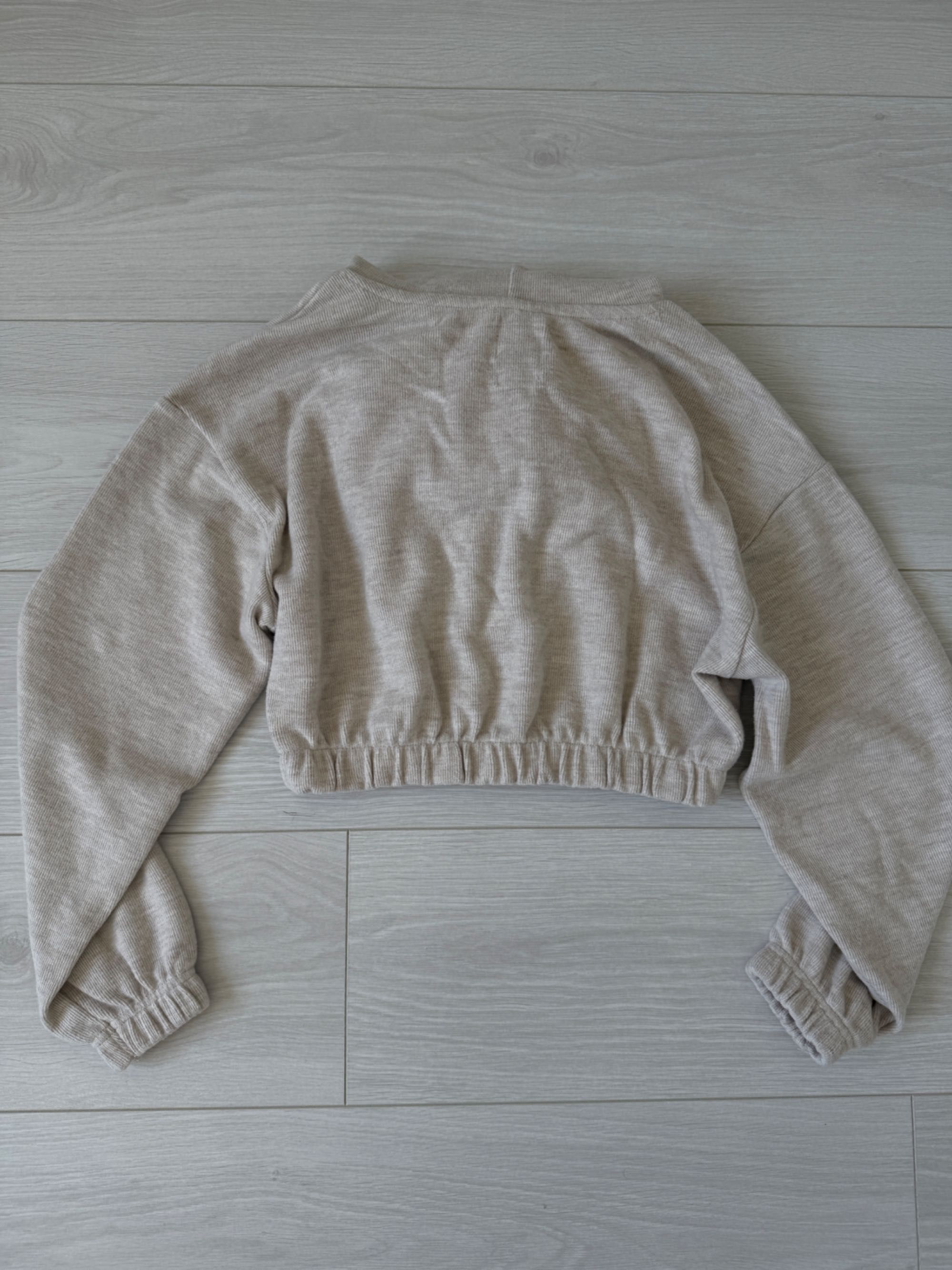 Коротка жіноча кофта Pull & Bear