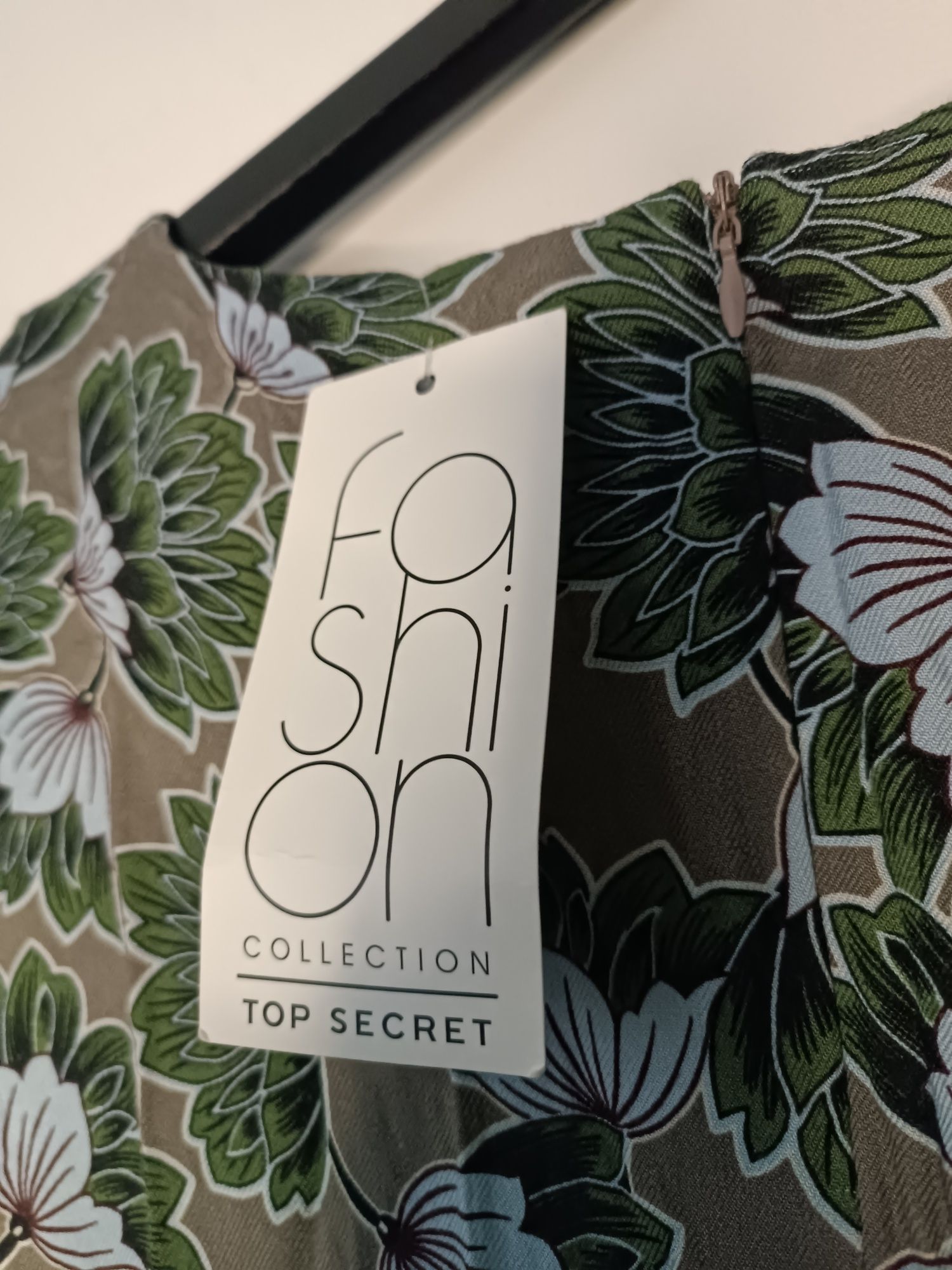Sukienka midi Boho z kieszeniami top secret
