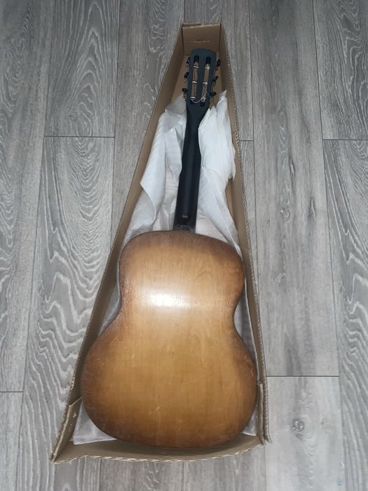 Класична радянська гітара