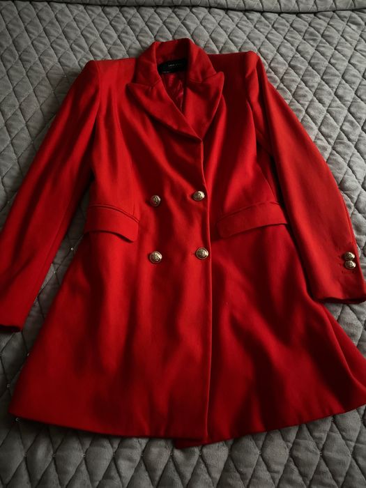 Dłuższa czerwona marynarka Zara s