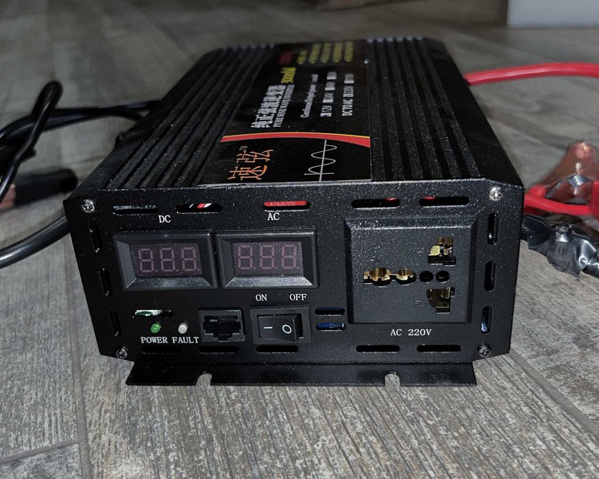 Інвертор 12-220v 3000 w чистий синус