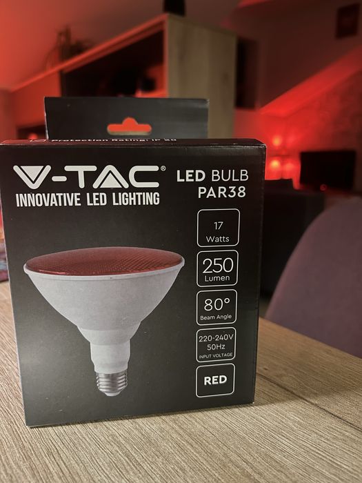 Żarówka LED V-TAC 17W PAR38 E27 IP65 VT-1227 Kolor Czerwony 1300lm