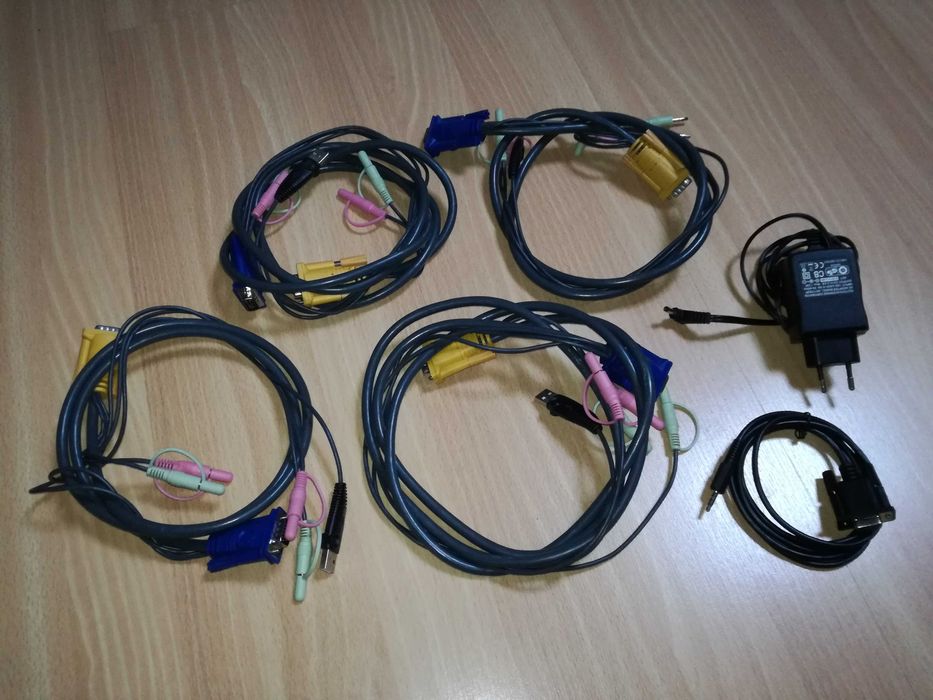 4-portowy przełącznik KVM ATEN CS1734B USB 2.0 KVMP Switch