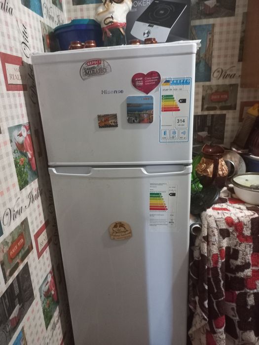 Продам холодильник