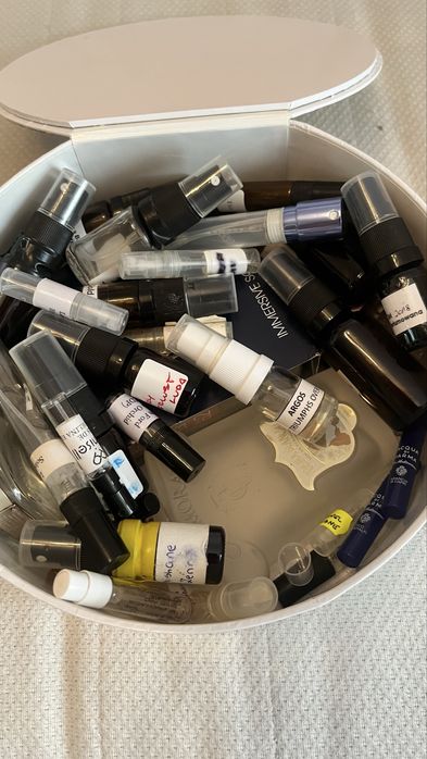 Puste flakony i butelki  po niszowych perfumach