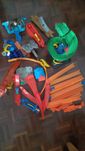 Pistas Hotwheels Conjunto Snake, Dinossauro e Gorila - Bom estado