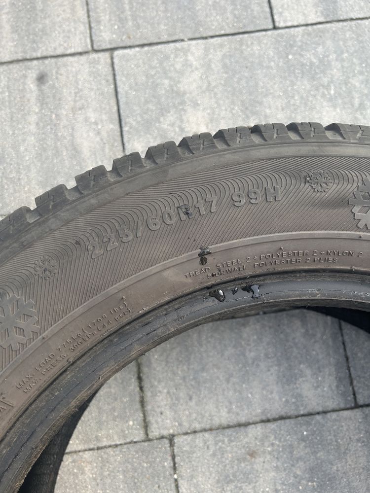 Opony zimowe kumho 17”