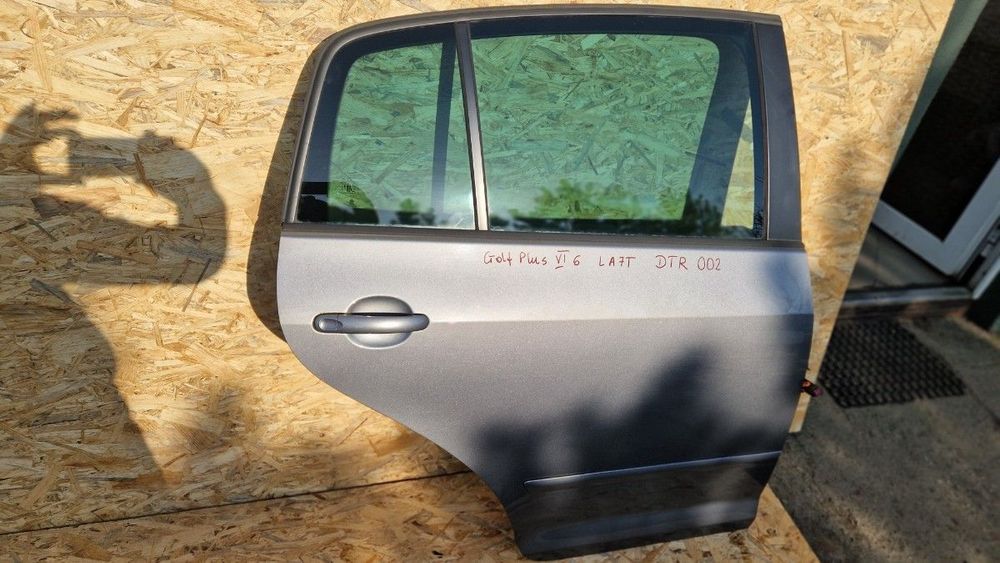 VW GOLF 6 VI PLUS DRZWI PRAWE PRAWY TYŁ KOD LAK. LA7T KOMPLETNE