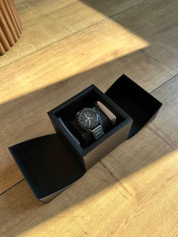 Kosmiczny Zegarek: Omega x Swatch Mercury SO33A100