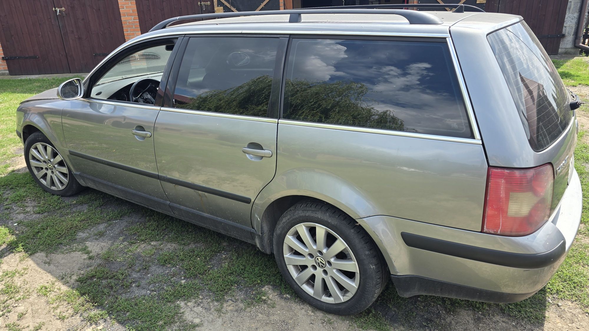 Passat 2.0 tdi na części