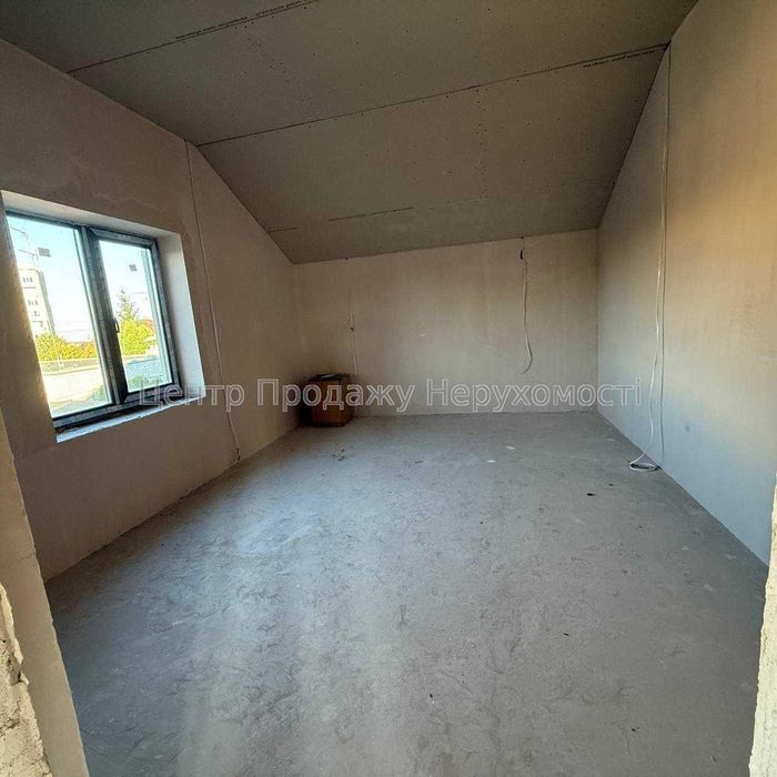 Продам будинок (дом) .Є-оселя