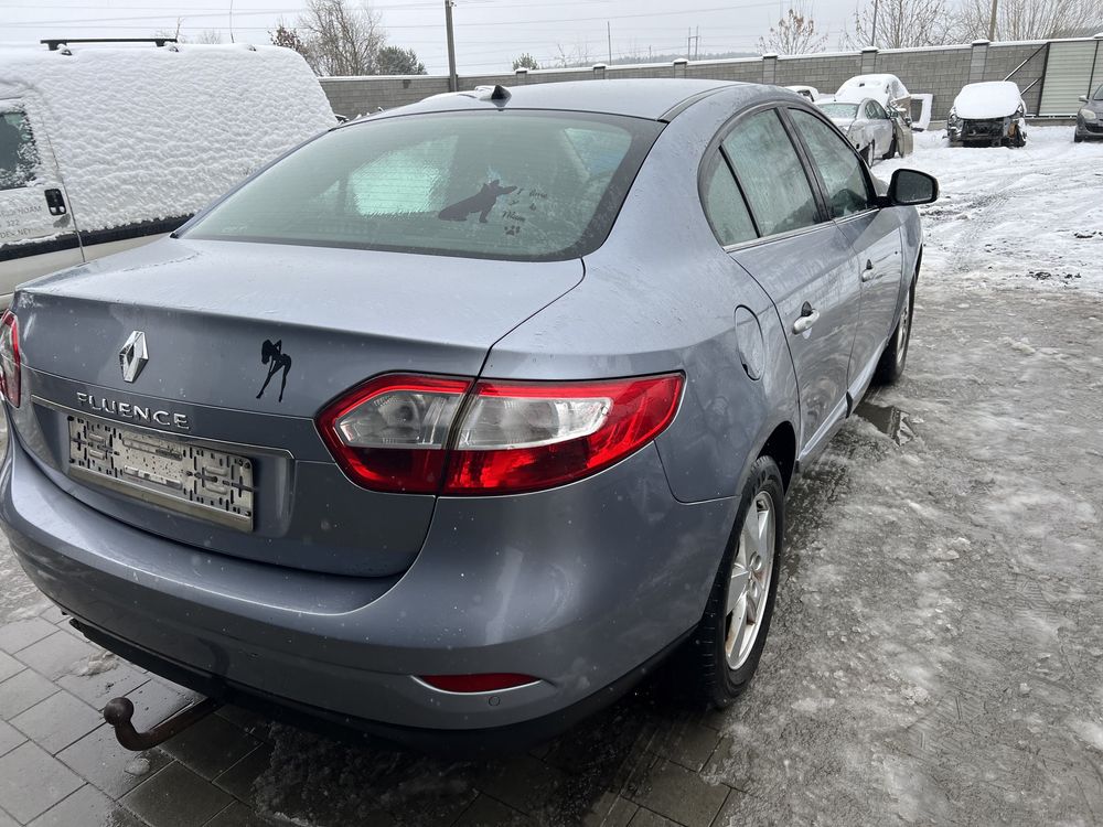 Разборка Флюенс запчастини Renault Fluence ZE Флюєнс