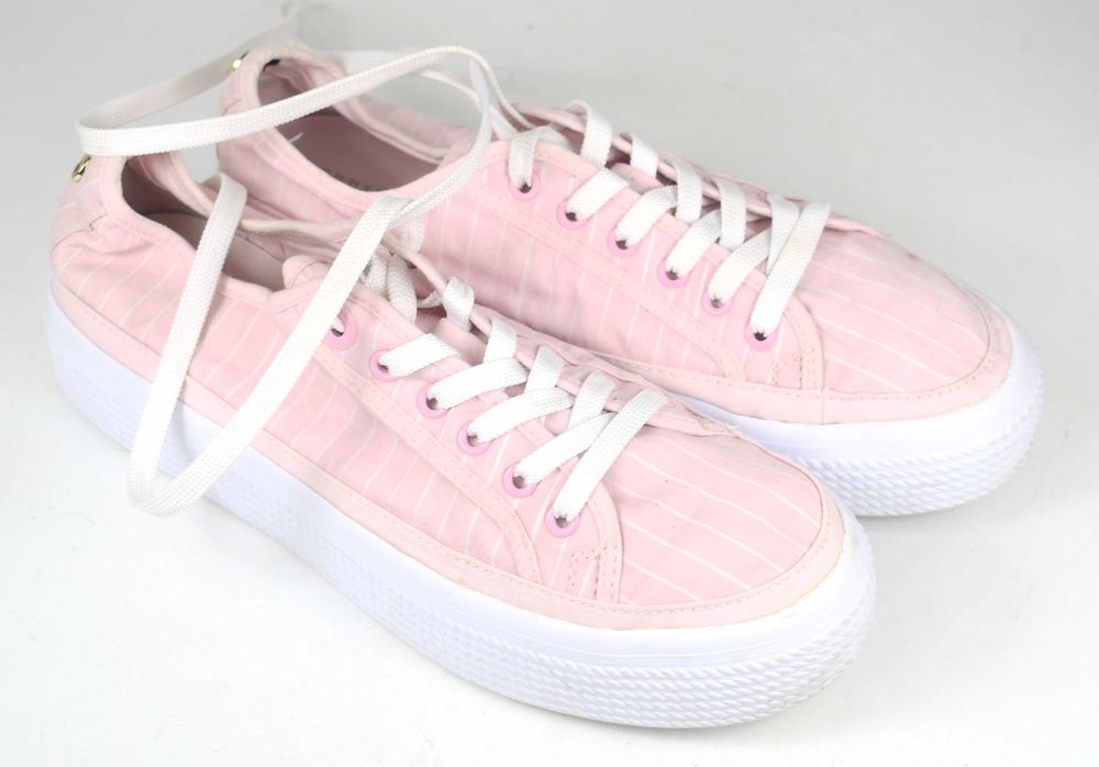 Używane Tommy Hilfiger Sneakersy Essential Stripe Sneake rozmiar 39