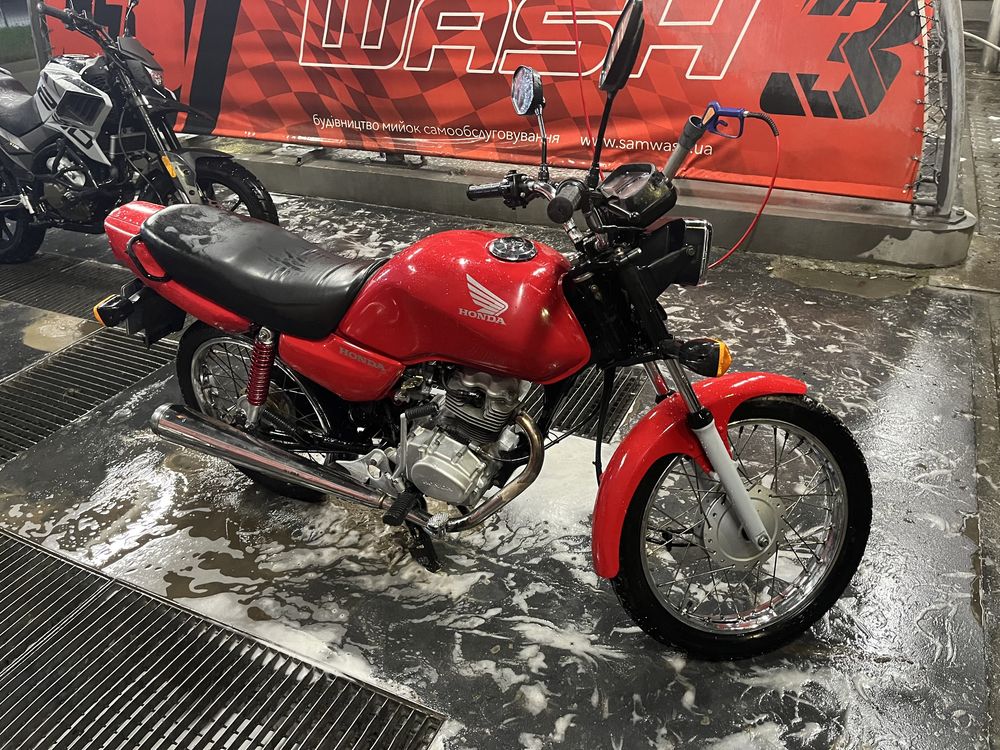 Honda Titan CG125 1998 року