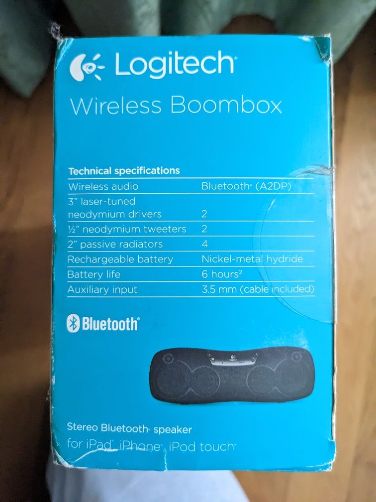 Продам портативную колонку Logitech wireless Boombox