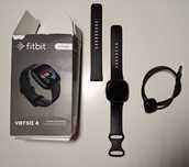 smartwatch Fitbit Versa 4 NFC