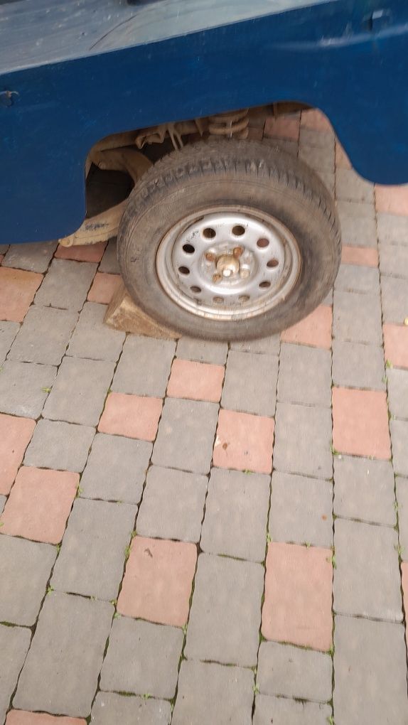 Причіп до легкового авто