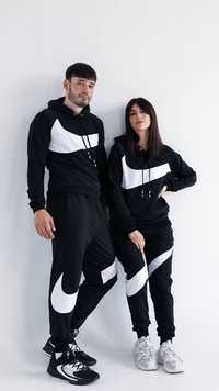 Два Женский мужской спортивный костюм  Nike Найк на осень зиму тёплый