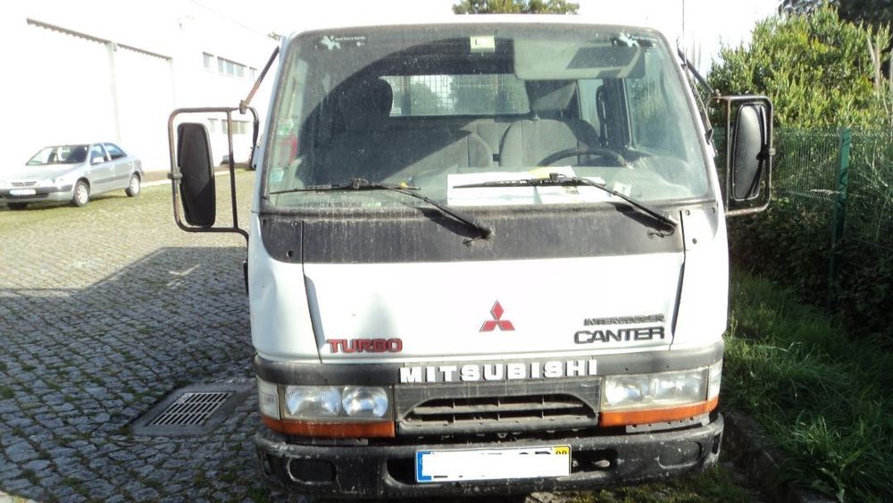 Mitsubishi Canter 2.8 TD Cabine Dupla 1999 - Para Peças