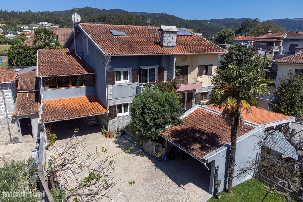 ** Moradia Geminada T2 em Figueiredo - Oportunidade Única! **