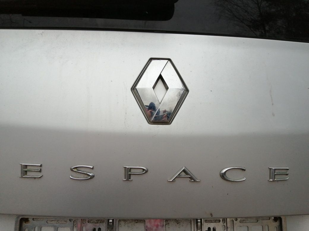 Emblemat litery klapy Espace IV