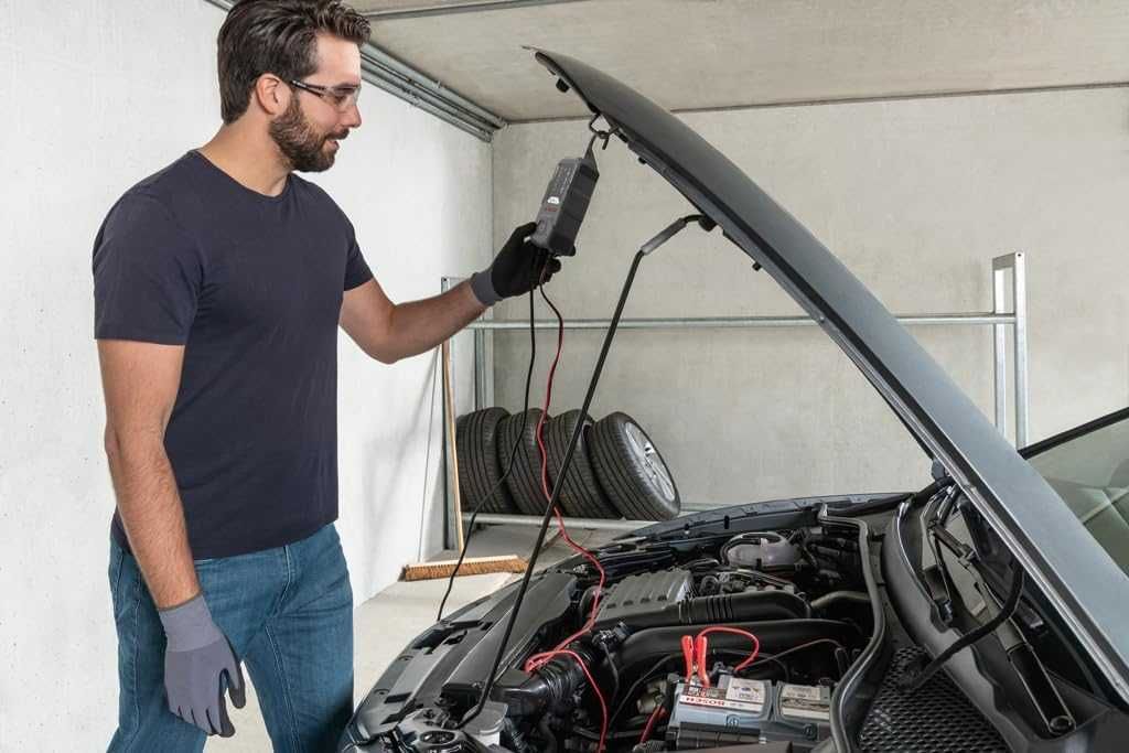 Bosch Carregador de bateria c30 para carro e moto 12v e 6v