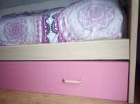 Cama menina com gavetão