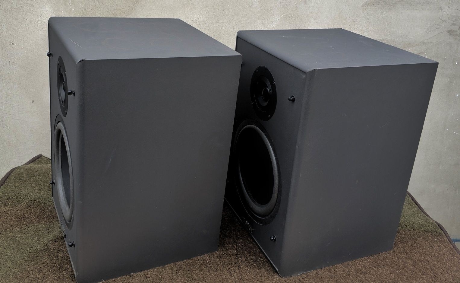 Tannoy PBM-8 - mocne muzykalne kolumny podstawkowe