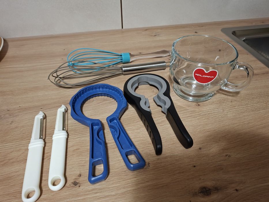 Akcesoria kuchenne nowe i uzywane 7 szt