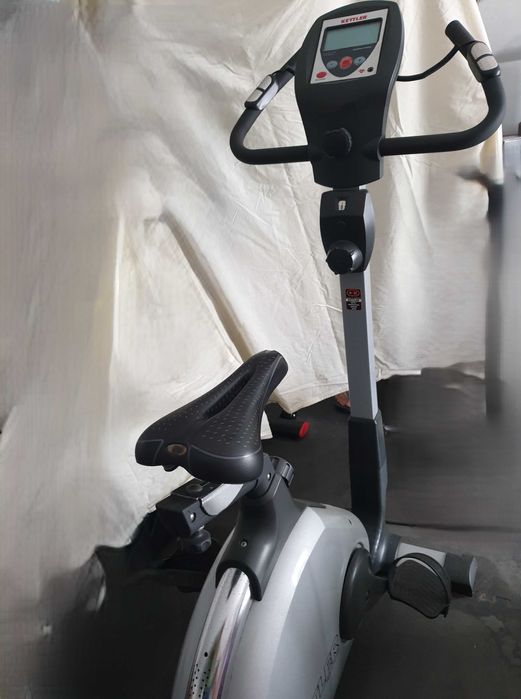 Bicicleta estática KETTLER