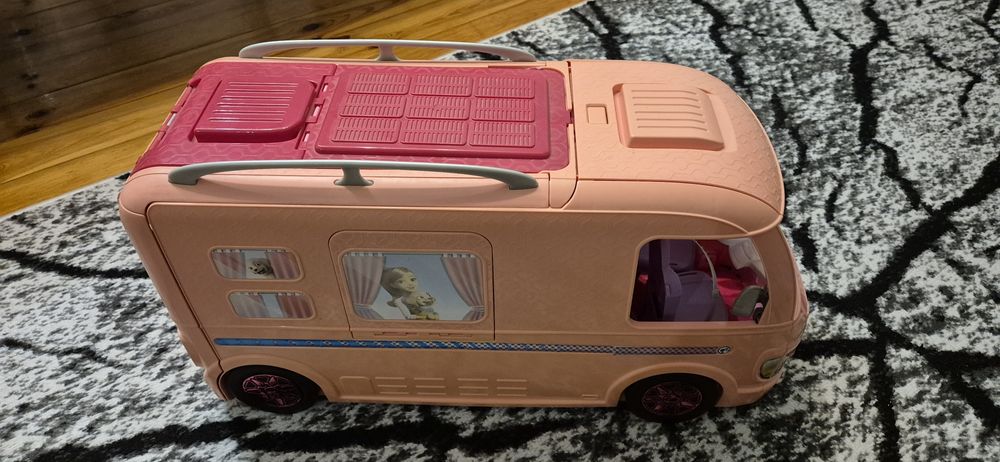Kamper Camper Barbie MATTEL FBR34